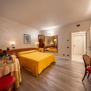 Sporting 4*, Montodine Italië