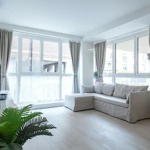 https://marconi-apartment.emilia-romagnahotels.net
