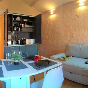 https://biennale-house.hotelinveneto.com